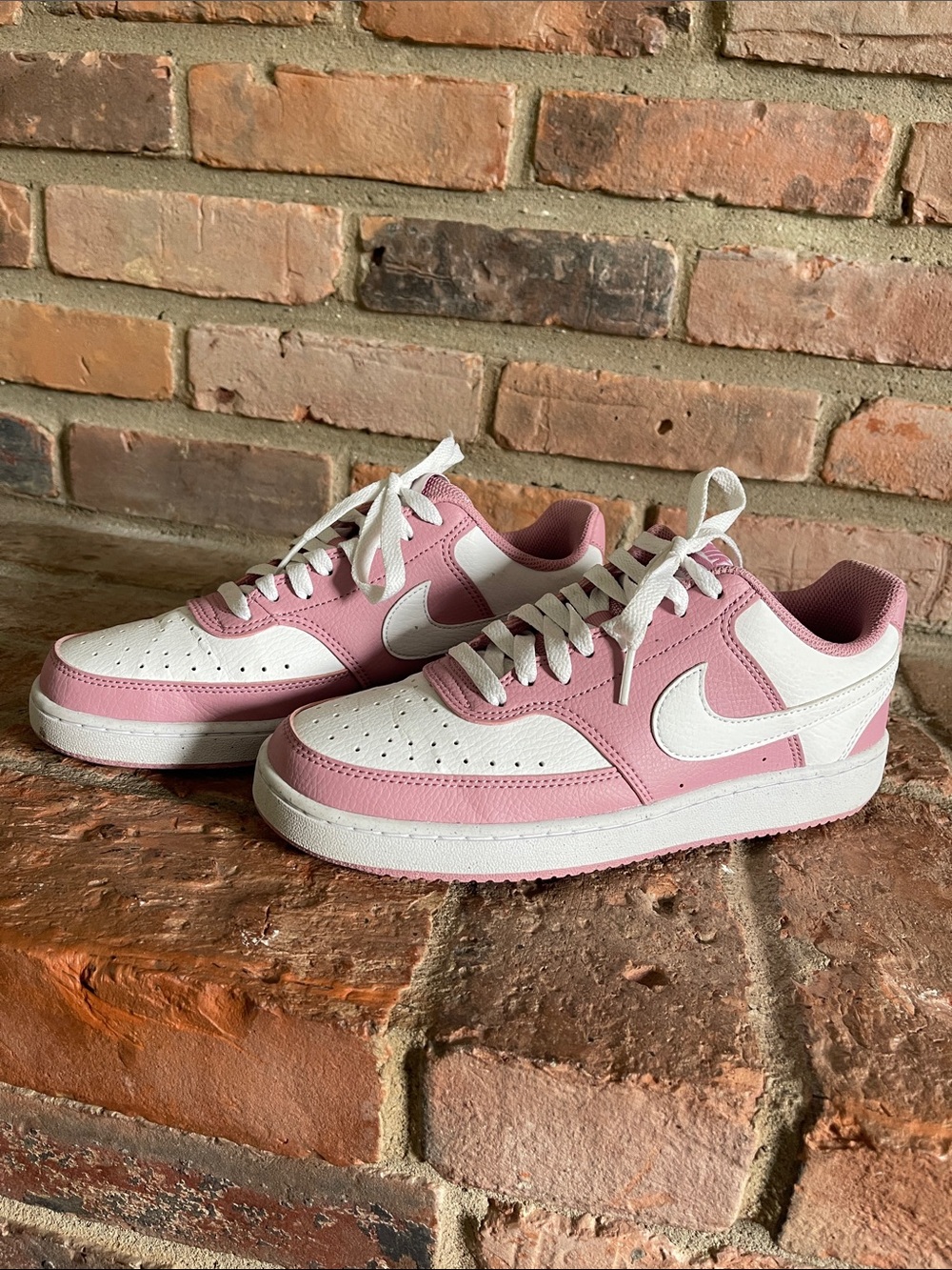 Nike White and Pink Low-Top Women's Sneakers